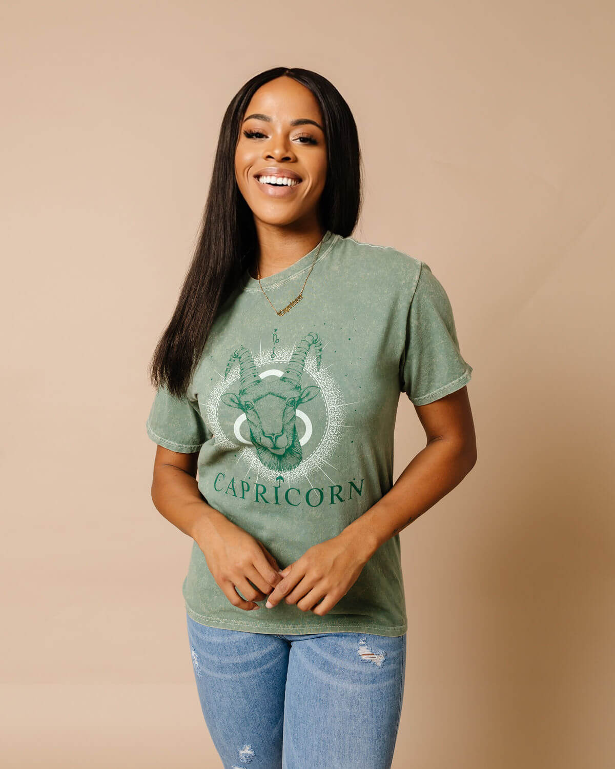 Capricorn Zodiac Graphic Crew T-Shirt | S-M – Cents Of Style
